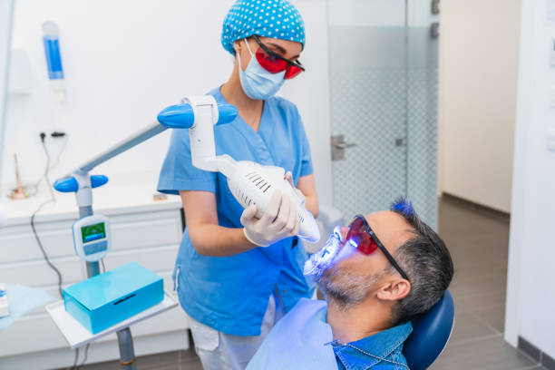 Best Emergency Tooth Extraction in Grayslake, IL